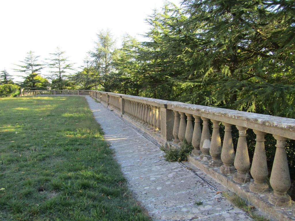 Отель Monastero San Vincenzo - Casa Per Ferie Bassano Romano Экстерьер фото